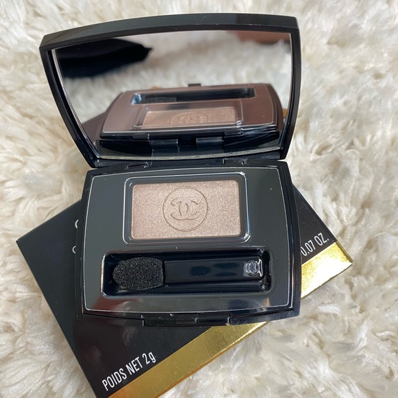 CHANEL Other - Chanel Eyeshadow in Safari